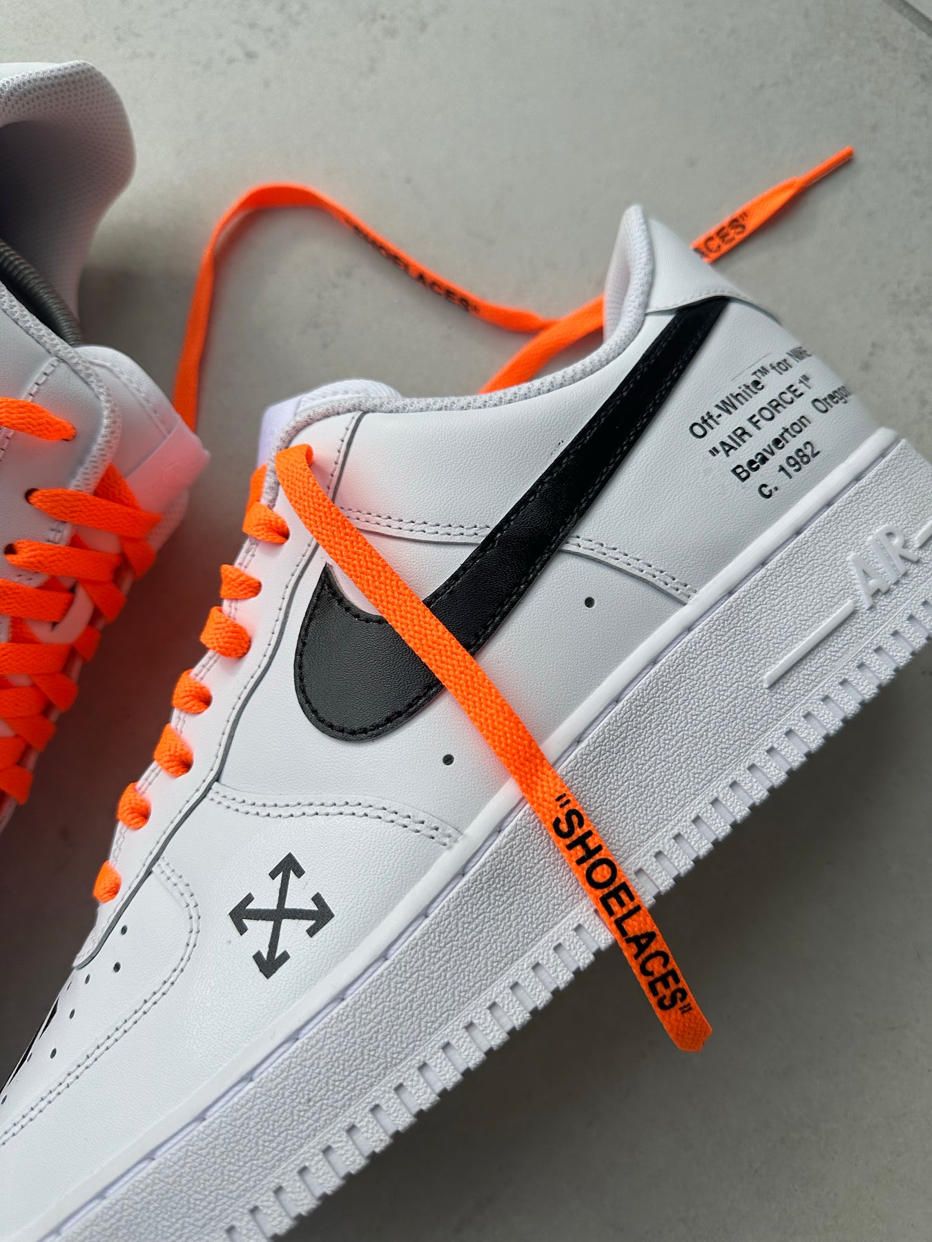 Holla Customz on X: Custom painted OFF - WHITE Air Force 1's